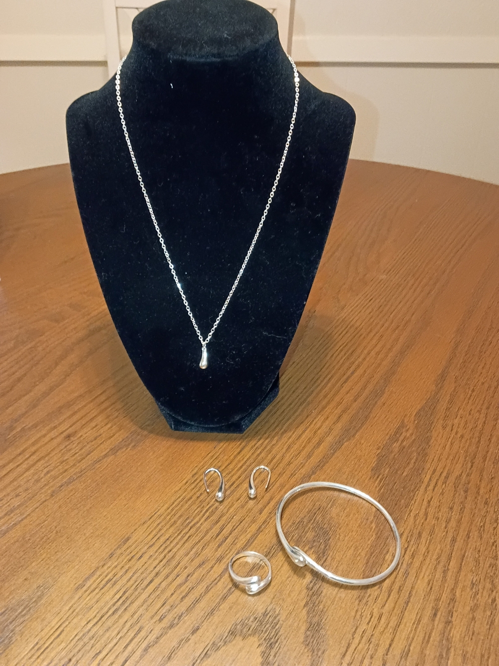 Sterling Silver Teardrop Pendant Necklace with Matching Jewelry Set - Silver